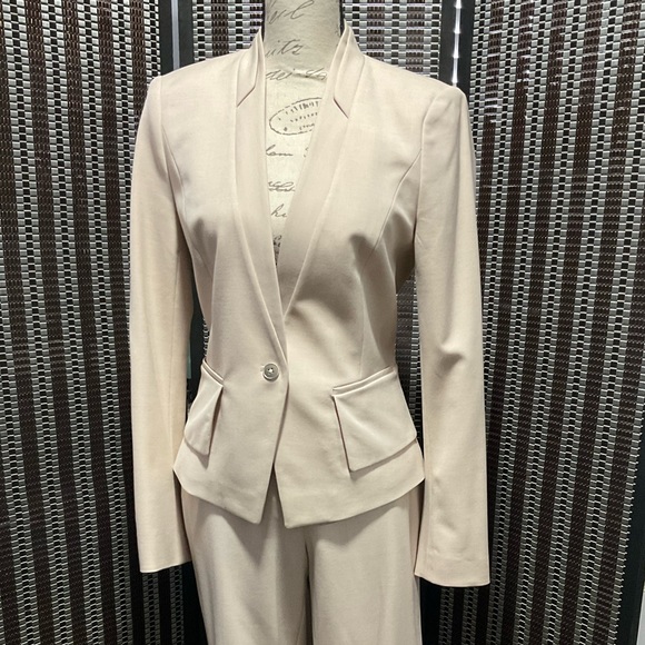 Two piece WHBM suit - Picture 1 of 8